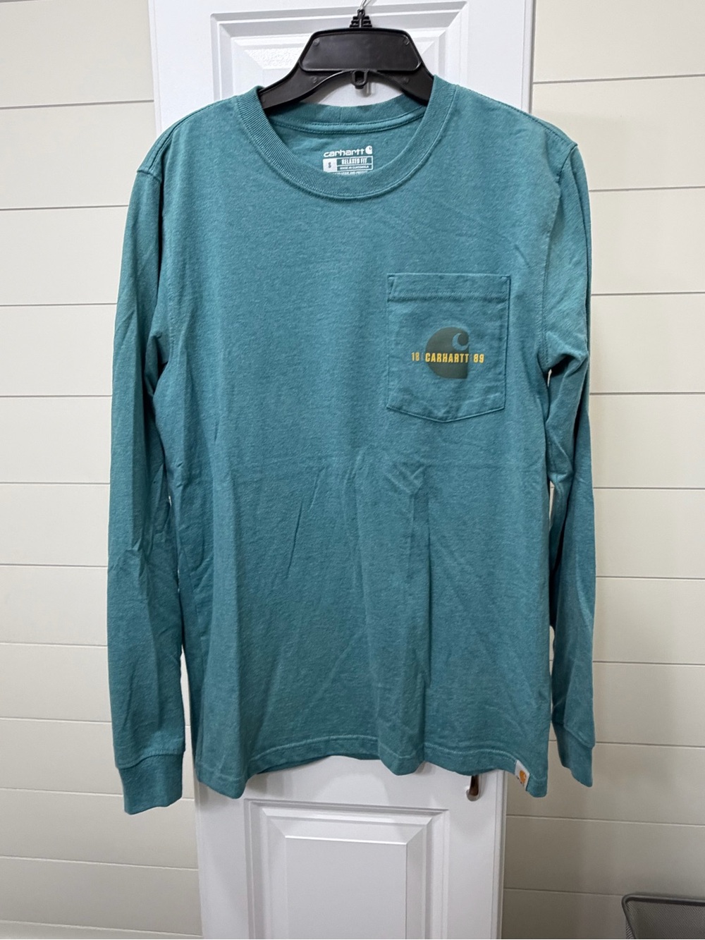 Carhartt Long Sleeve Pocket Tee in Teal Green